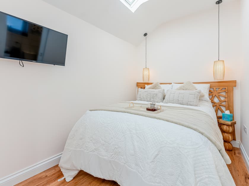Double bedroom | The Hideaway, Meols, Wirral