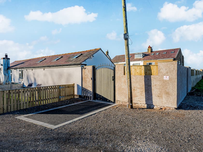 Exterior | The Hideaway, Meols, Wirral