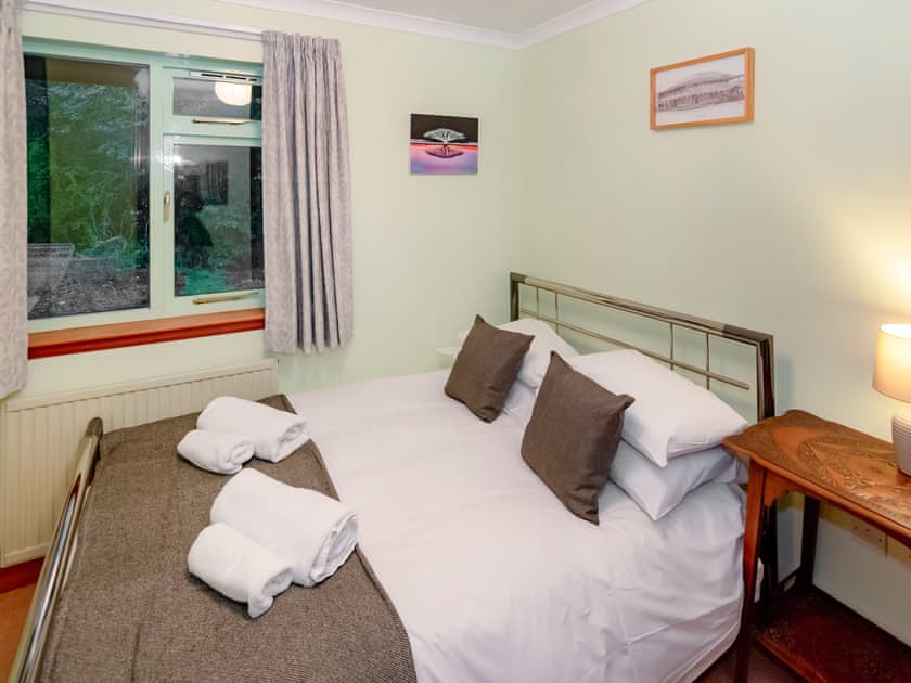 Double bedroom | Smiddy Cottage, Alyth