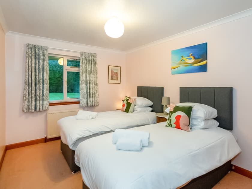 Twin bedroom | Smiddy Cottage, Alyth