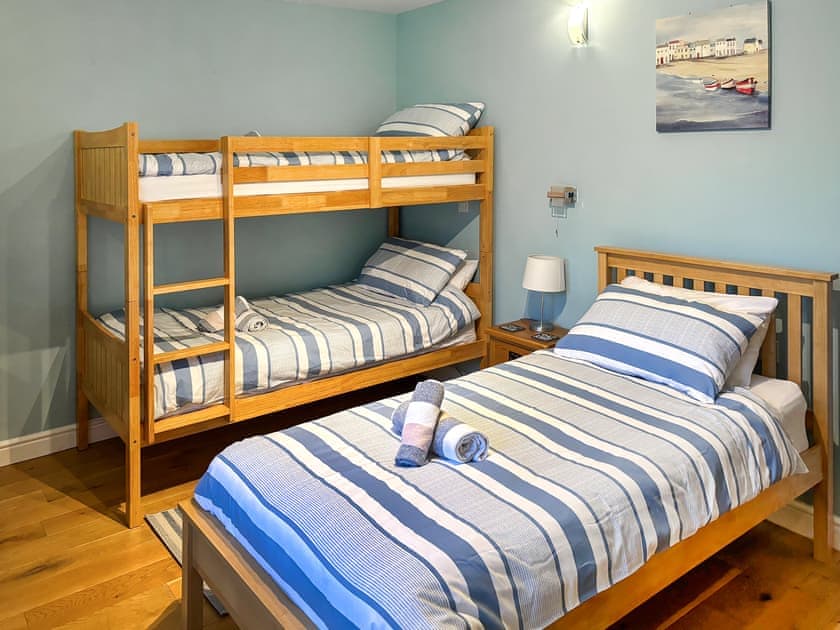 Triple bedroom | Horizons, Four Mile Bridge, Holyhead