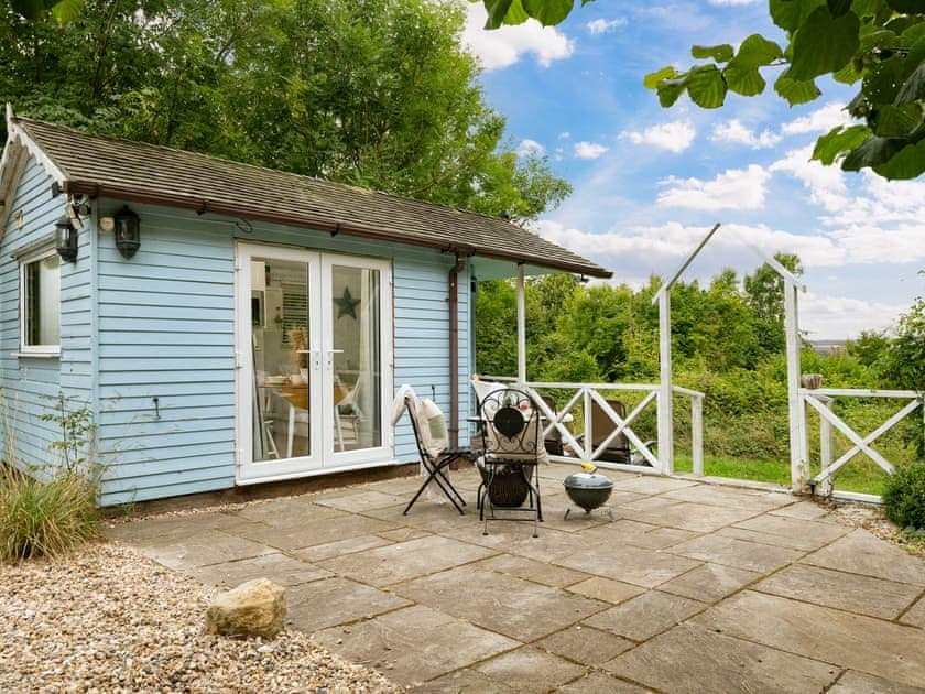 Pretty holiday home | Art Studio - Downwood, Near Blandford Forum