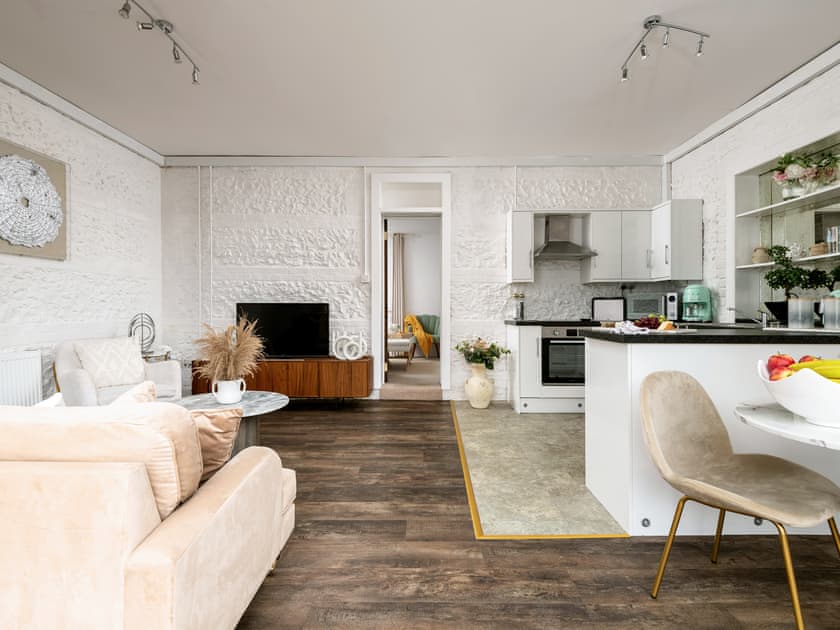Open plan living space | Primrose - The Vineyard, Blandford Forum