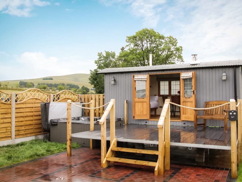 Exterior | Rose - Llawrllan, St Harmon, near Rhayader