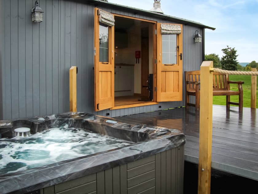 Hot tub | Rose - Llawrllan, St Harmon, near Rhayader