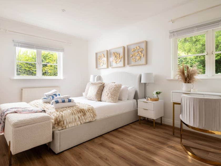 Double bedroom | Snowdrop - The Vineyard, Blandford Forum