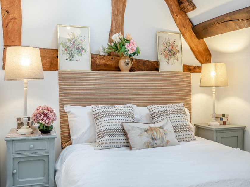 Double bedroom | Jinney Ring, Ocle Pychard