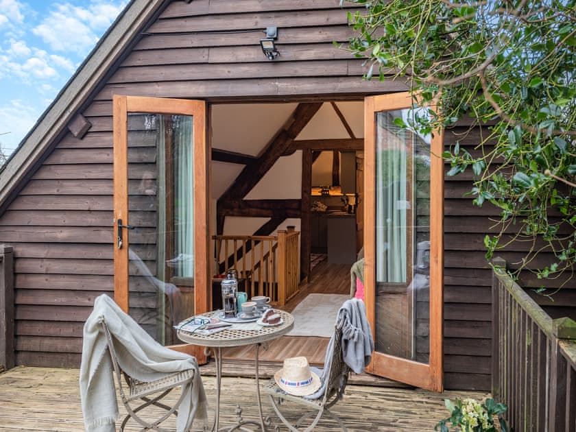 Exterior | Jinney Ring, Ocle Pychard