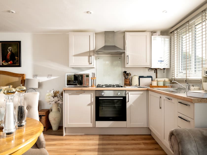 Kitchen | Downwood- Meadow Cottage - Downwood, Near Blandford Forum