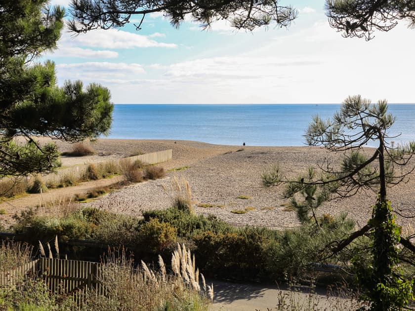 Surrounding area | The Lodge, Carlyon Bay