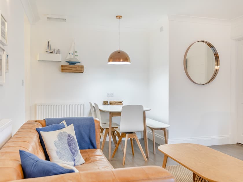 Living room/dining room | 5 Vista Apartments, Goodrington, near Paignton