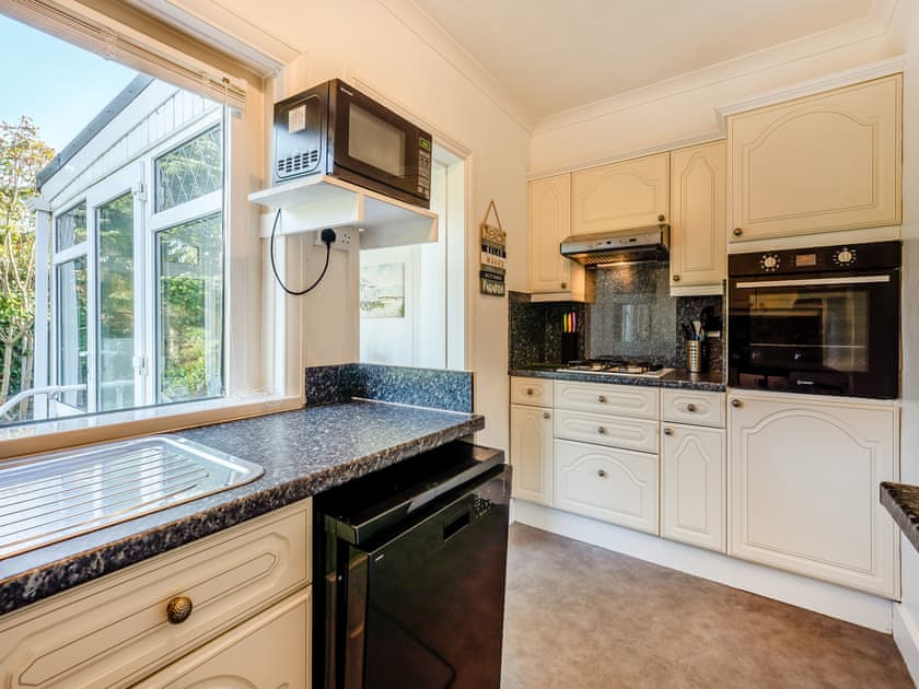 Kitchen | Winton, Bembridge