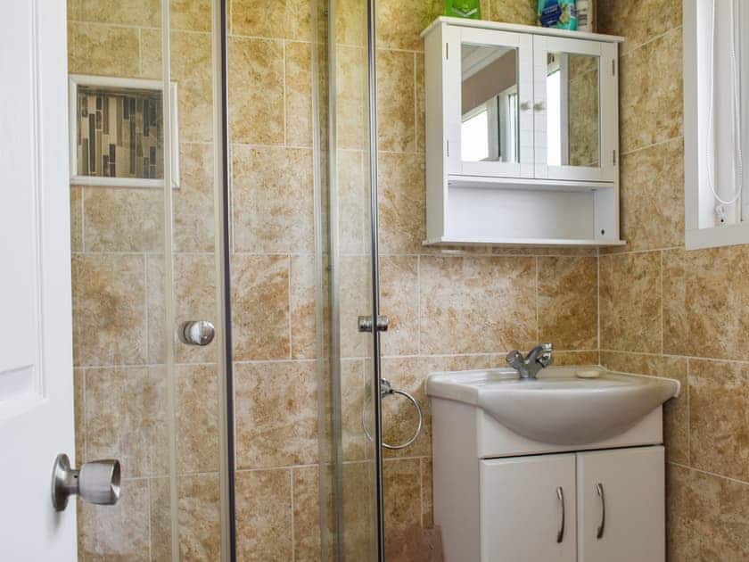 Bathroom | Beach View, Kessingland