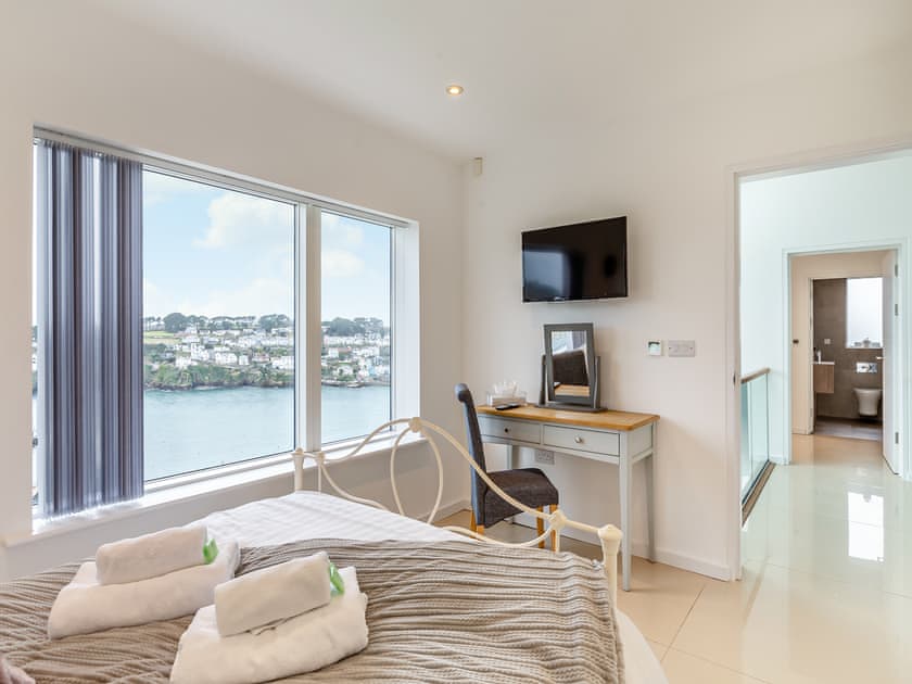 Double bedroom | Seascape, Polruan, near Fowey
