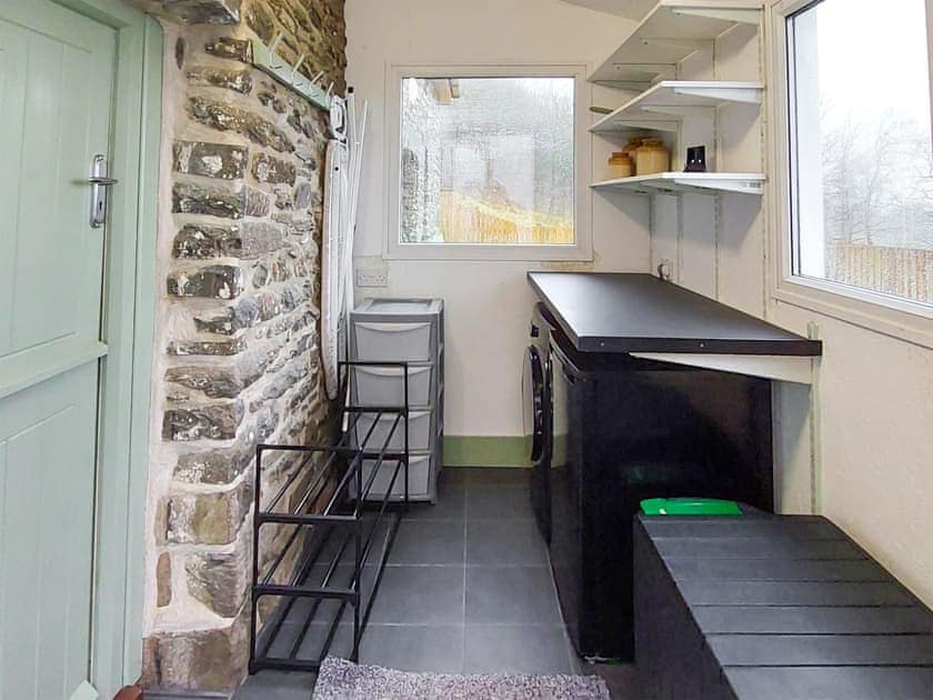 Utility room | Yr Hen Beudy, Tregaron