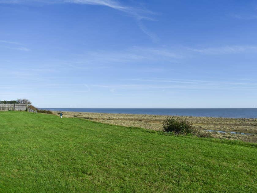 Surrounding area | Beach View, Kessingland
