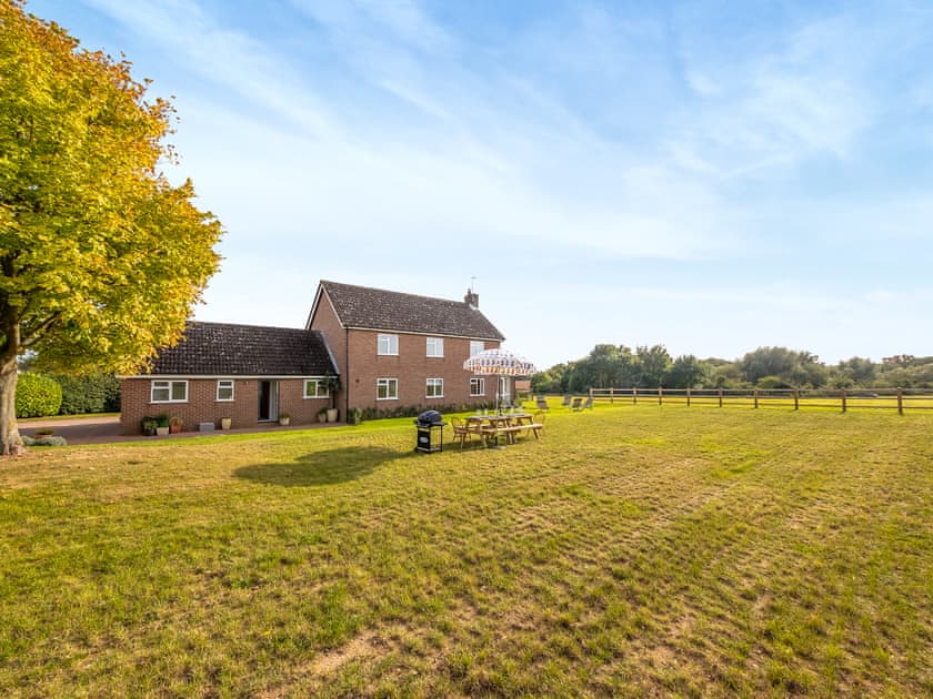 Exterior | The Lake House, Tattingstone, near Ipswich