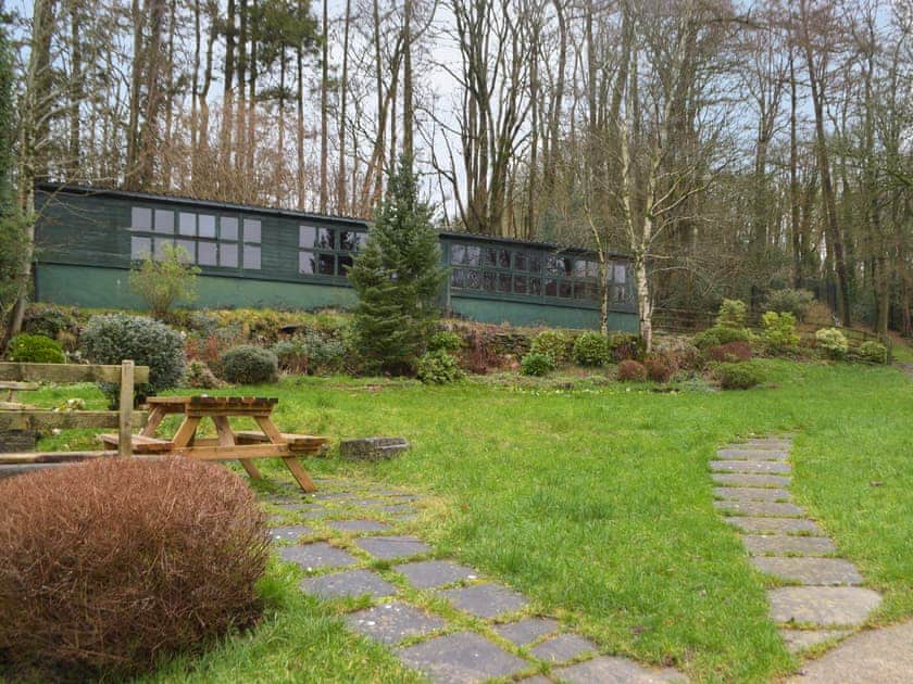 Exterior | Ty Ceffylau - Cwmiar Holiday Cottages, Llanllwni