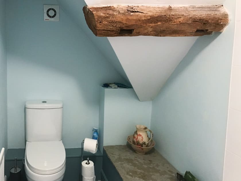 Bathroom | Jasmine Cottage - Brookfarm Cottages, Middle Mayfield, near Ashbourne