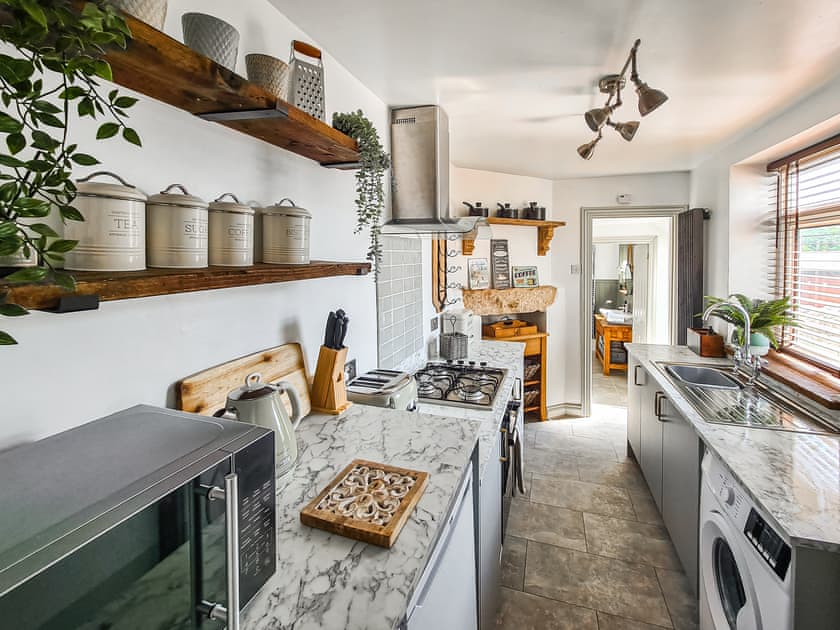 Kitchen | Hideaway House, Portland 