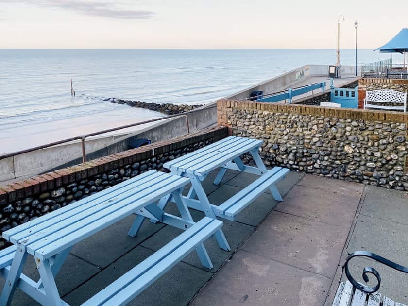 Surrounding area | Manderley, Sheringham