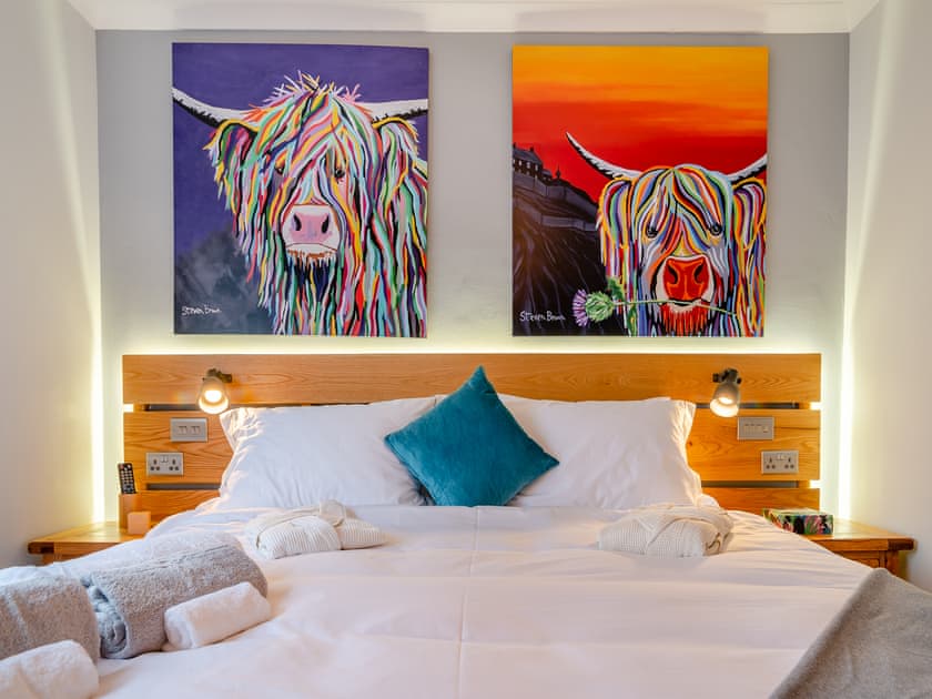Double bedroom | Merriman Lodge, Glastonbury