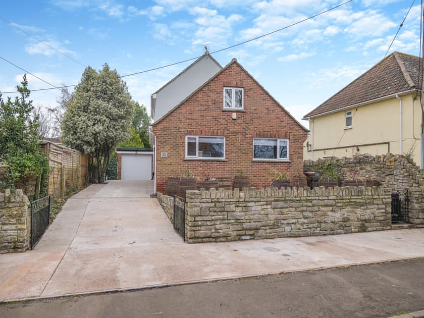 Exterior | Merriman Lodge, Glastonbury