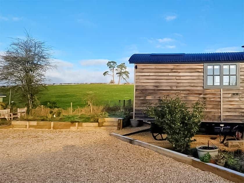 Exterior | Litet Hem, Collingbourne Ducis, Marlborough