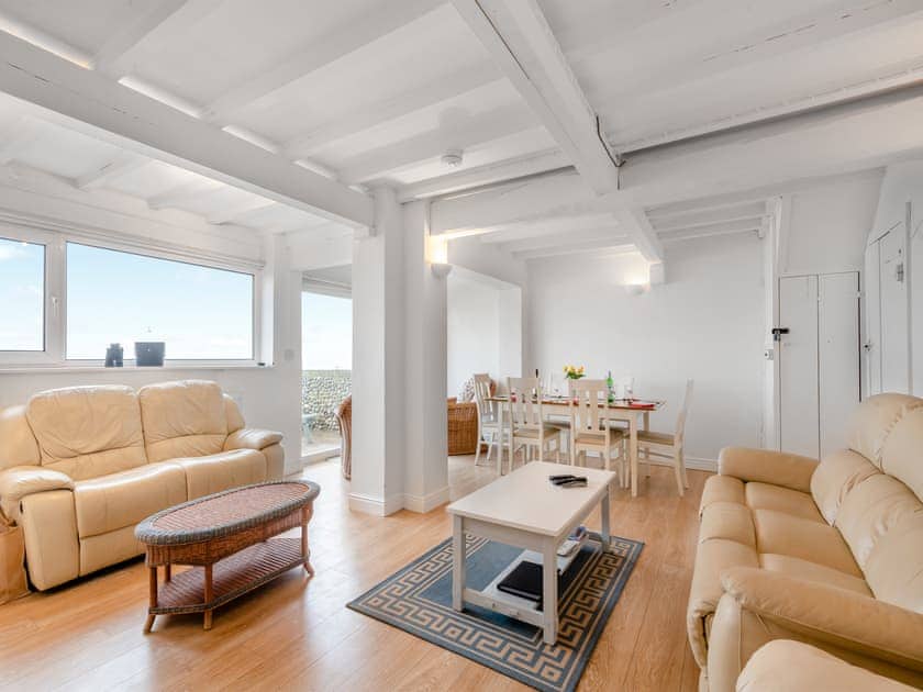 Living room/dining room | Manderley, Sheringham