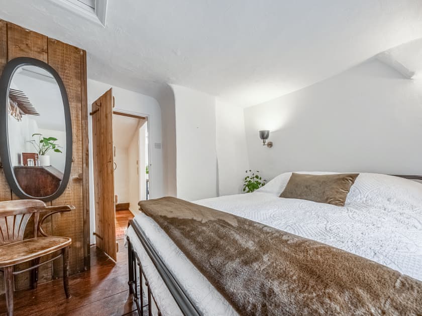 Double bedroom | Number Four, Framlingham, near Saxmundham