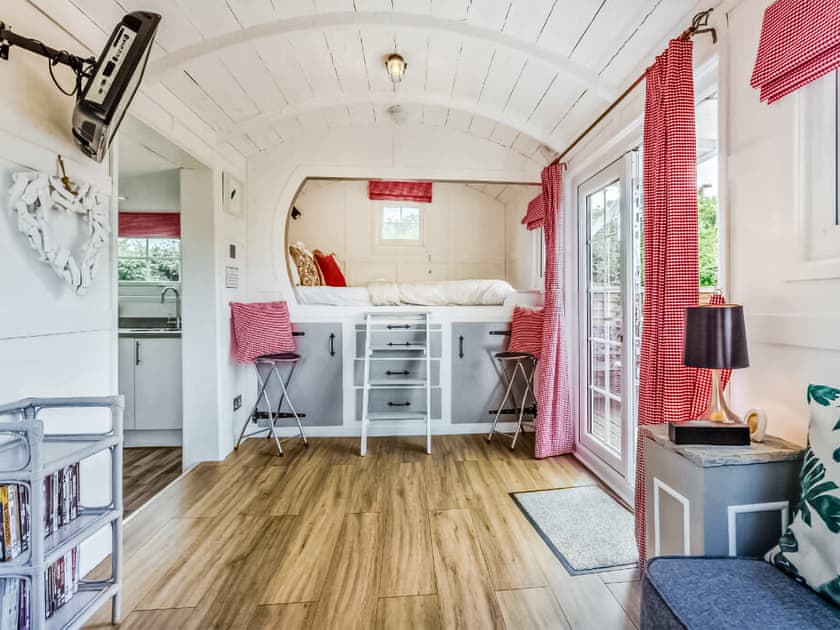 Open plan living space | Gwyneth’s Haven - Llwynhelig Holidays, Llwynhelig