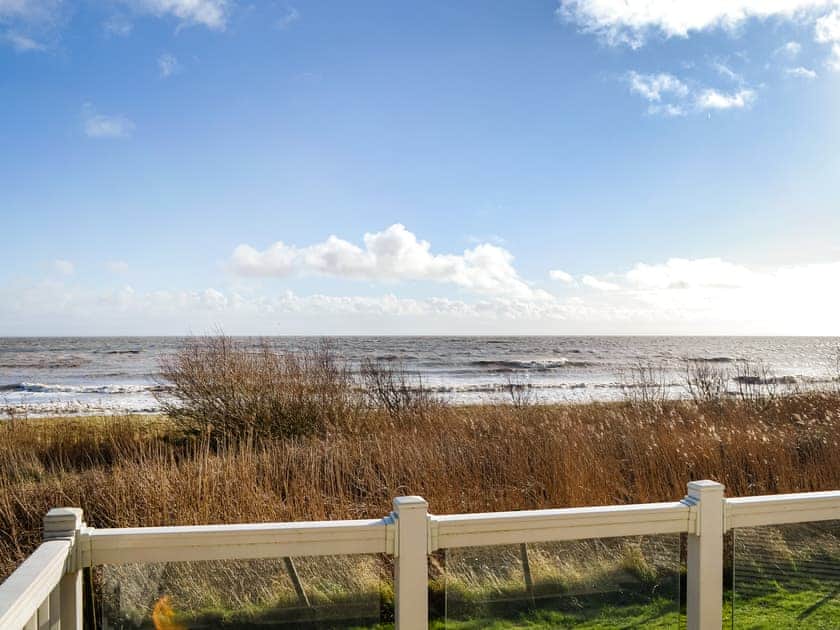 View | Paul Jones Bay 82 - Bonnie Escapes, Southerness