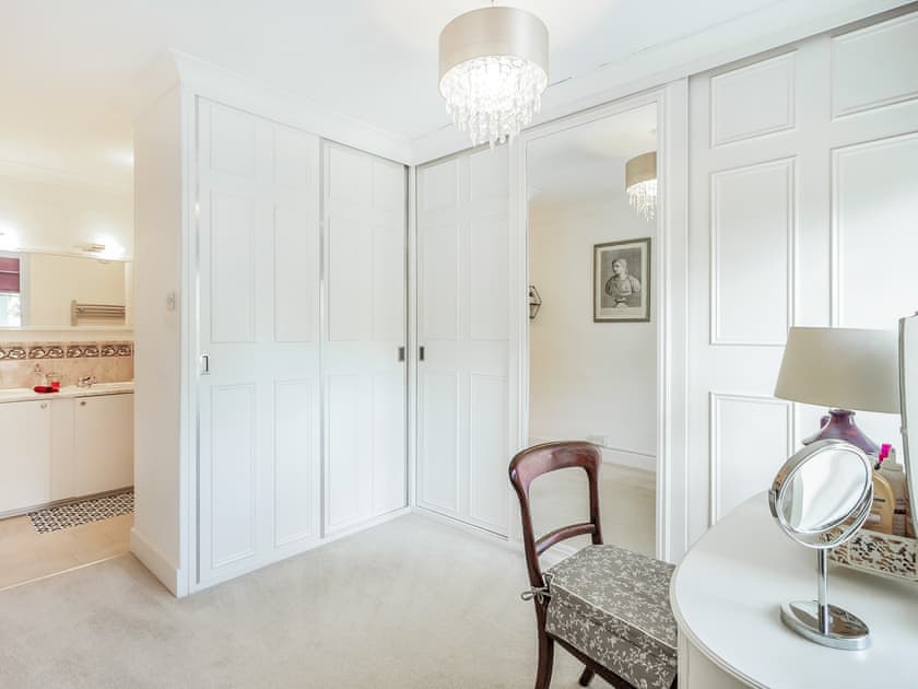 Double bedroom | Llwynhelig House - Llwynhelig Holidays, Llwynhelig