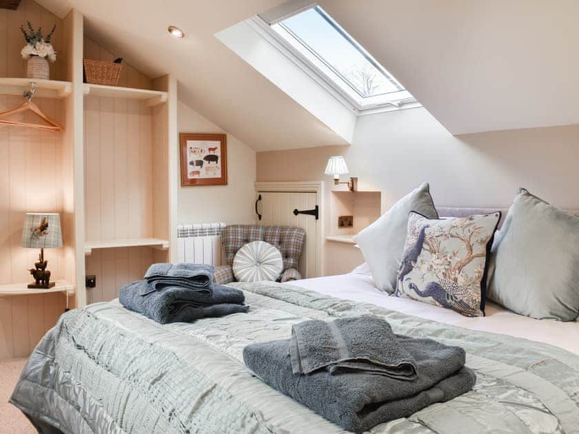 Double bedroom | The Piggery - Helm Mount Barns, Barrows Green, near Kendal