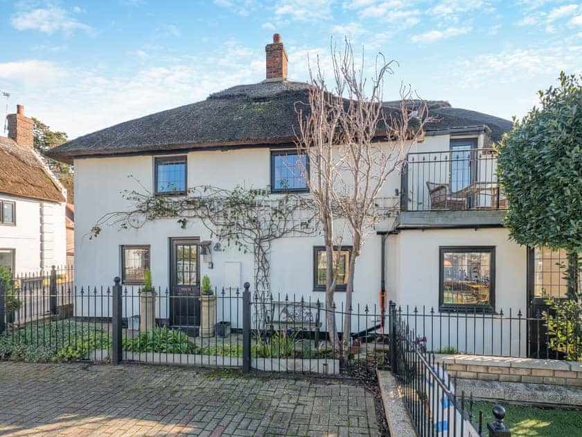 Exterior | Ship Cottage - Rose and Ship Cottage, Reedham