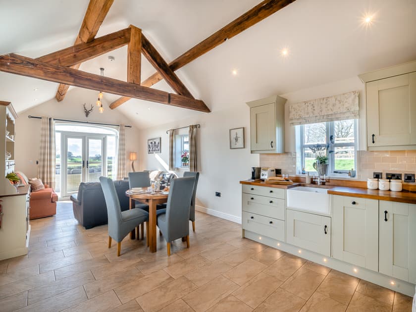 Open plan living space | Bank House Barn, Audlem