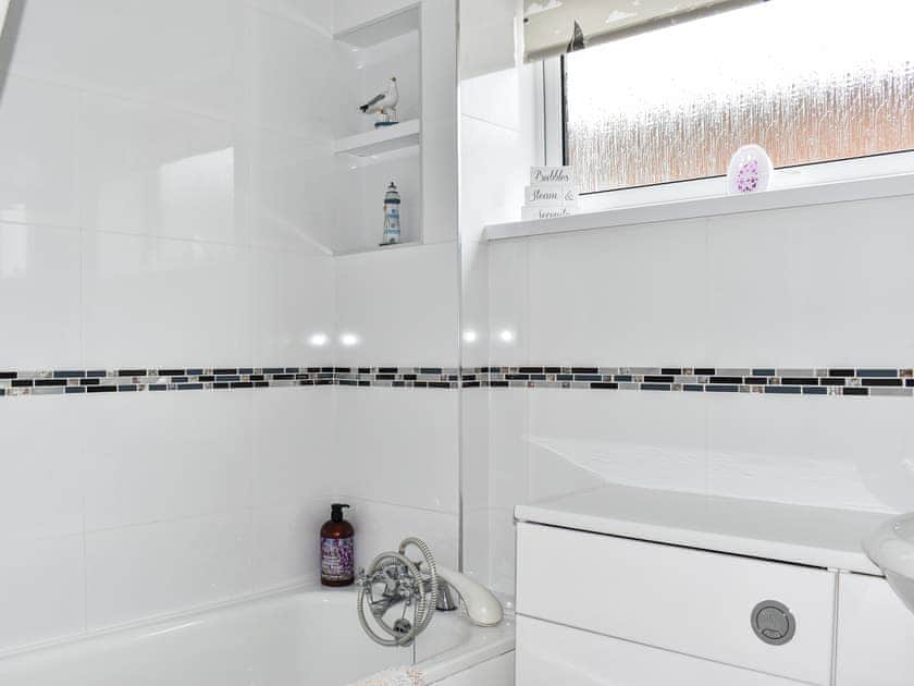Bathroom | Sundance, Freshwater