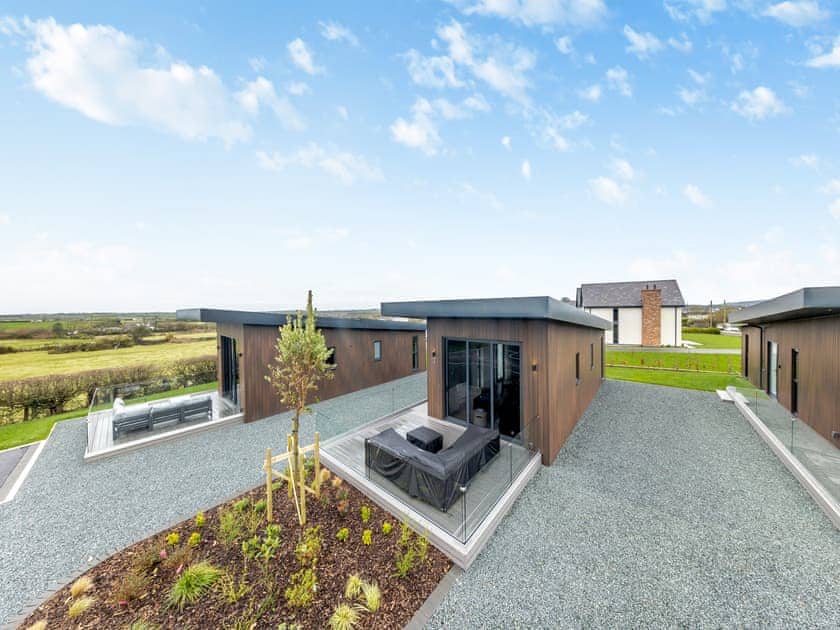 Exterior | Lodge Five - Ty Llwyd, Llangefni