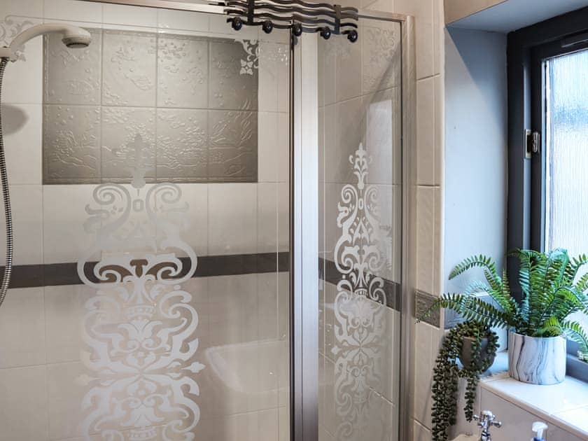 Bathroom | Mynydd A Mor, Mountains and Sea, Trefor, near Caernarfon