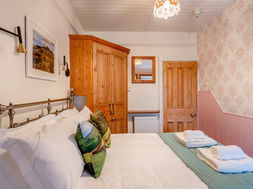 Double bedroom | Steppe Haugh, Hawes