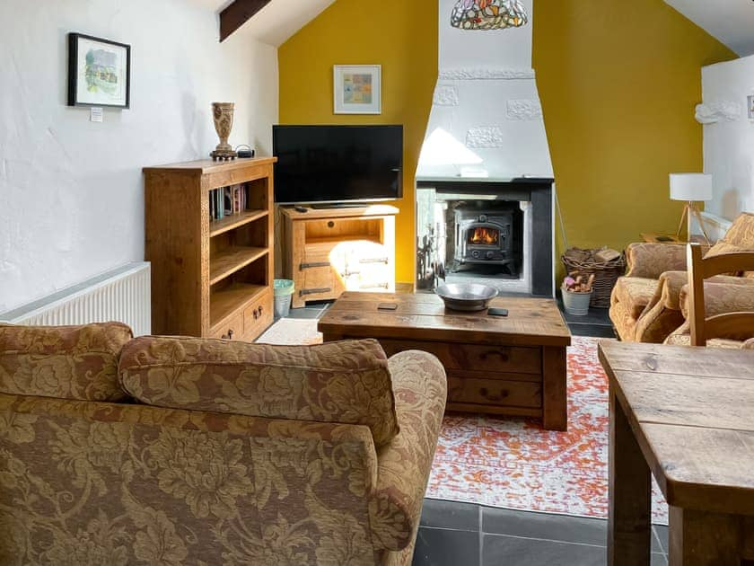 Characterful open plan living space | Cross Cottage - Sandy Barn Cottages, St Breward, Bodmin Moor