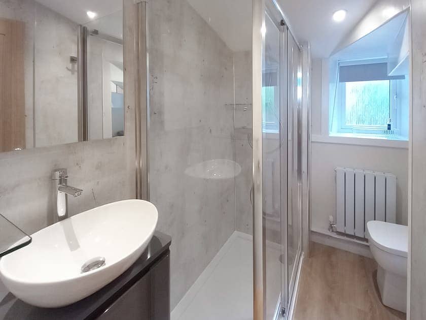 Bathroom | Sunnybank Cottage, Inveralligin, near Torridon