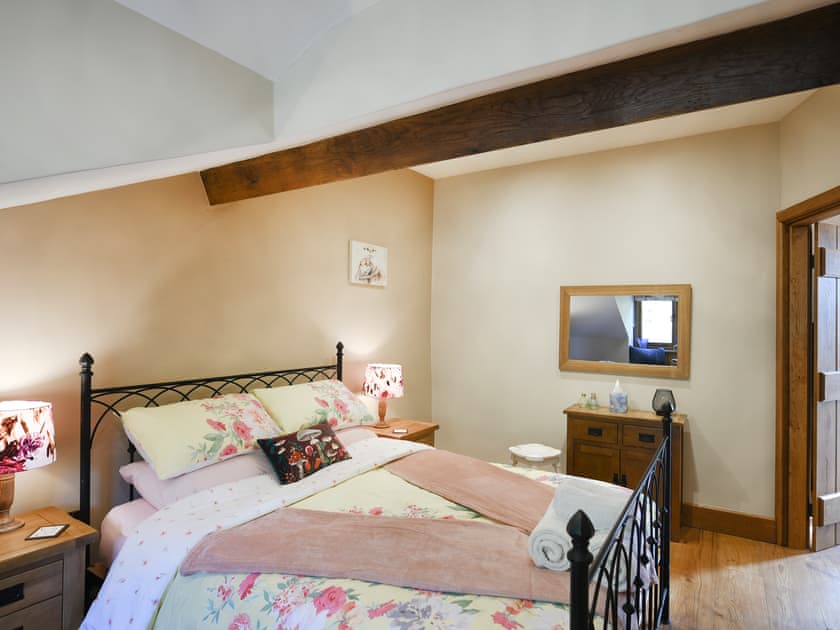 Double bedroom | The Red House - The Red Houses, Minsterley