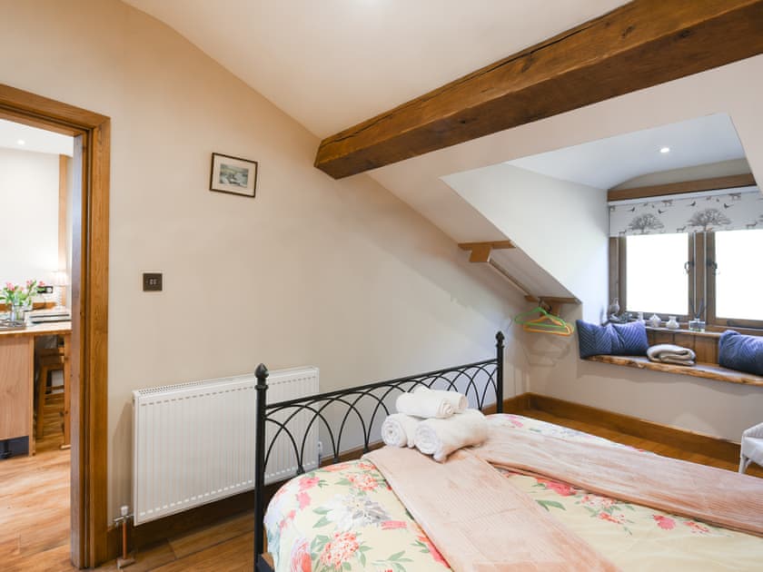 Double bedroom | The Red House - The Red Houses, Minsterley