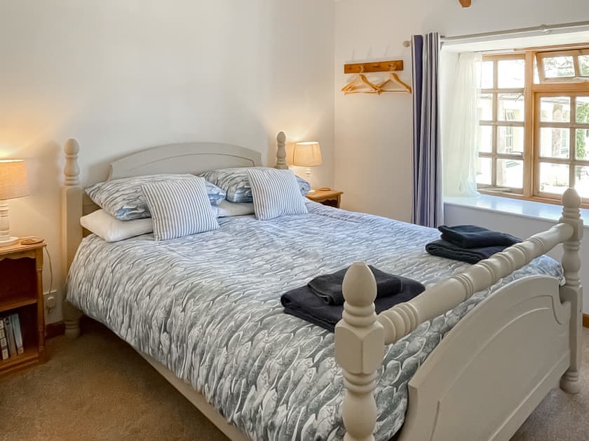 Double bedroom | Ash Tree Cottage - Great Trevillian Farm Barns, Warbstow, near Crackington Haven