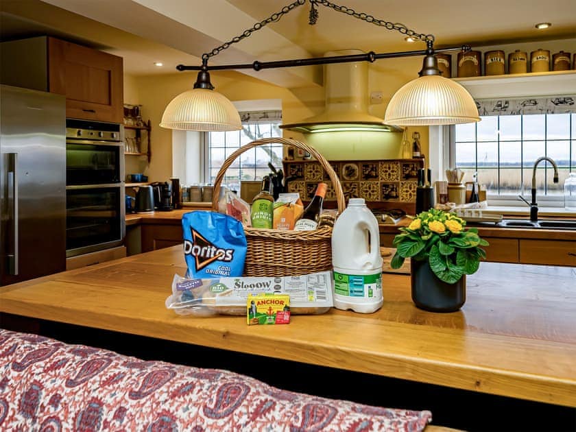 Welcome pack | Ship Cottage - Rose and Ship Cottage, Reedham