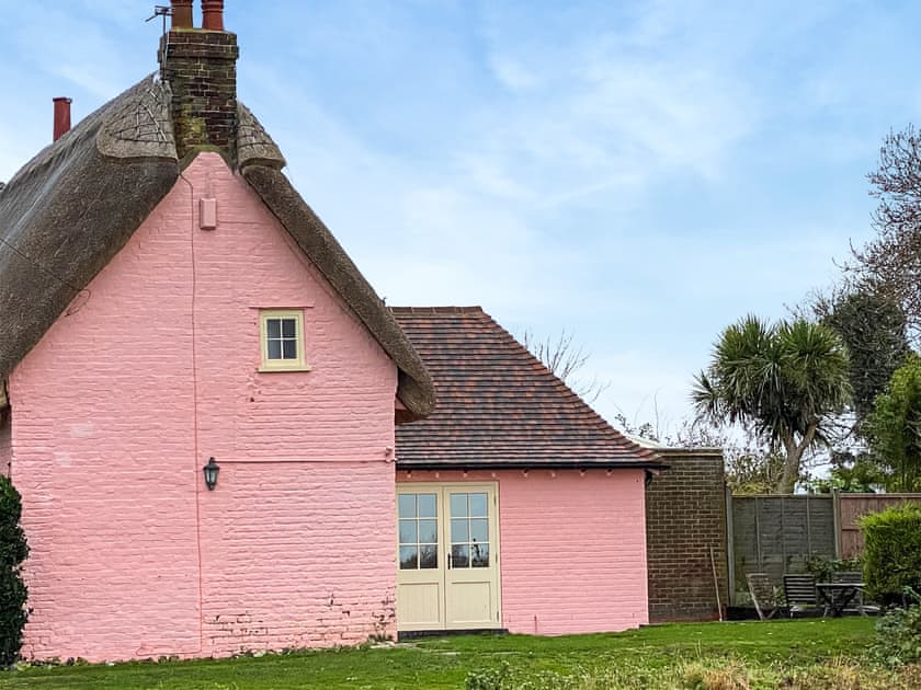 Exterior | Raspberry Cottage, Ripple, near Deal