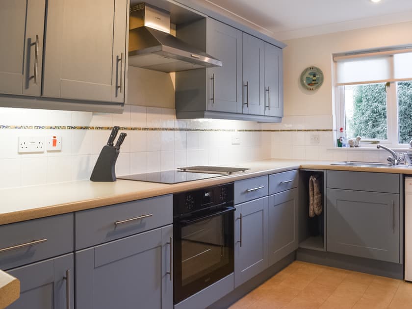 Kitchen | Chy Morvoren, Falmouth