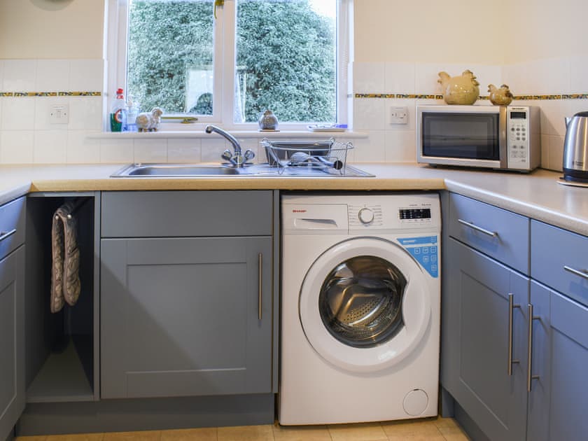 Kitchen | Chy Morvoren, Falmouth