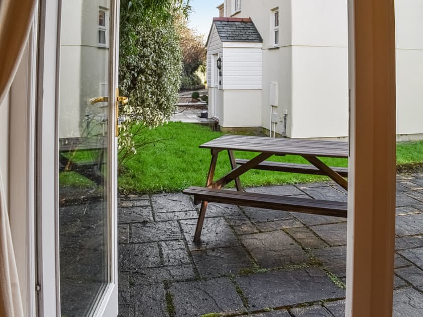 Outdoor area | Chy Morvoren, Falmouth